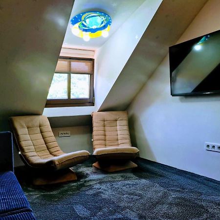 Cezari Aparthotel Braszów Zewnętrze zdjęcie