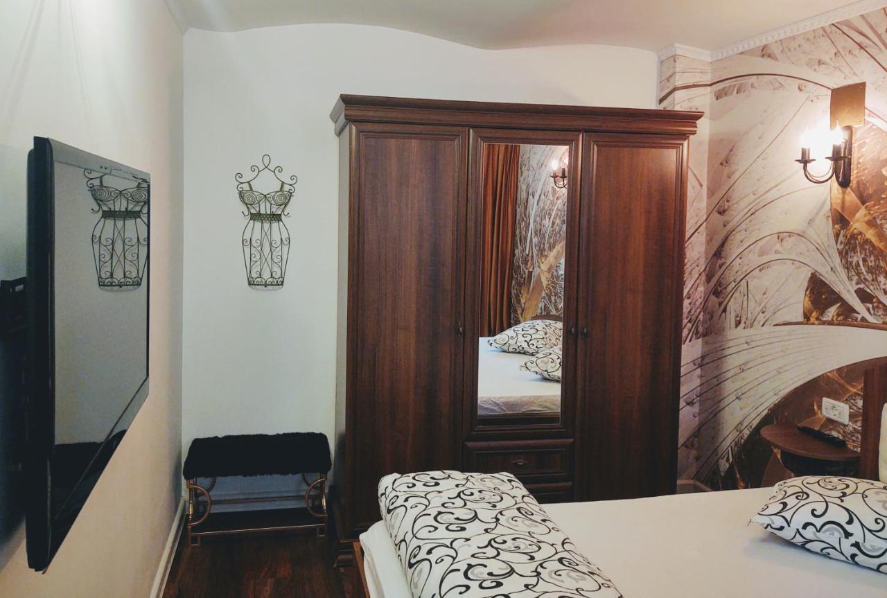 Cezari Aparthotel Braszów Zewnętrze zdjęcie
