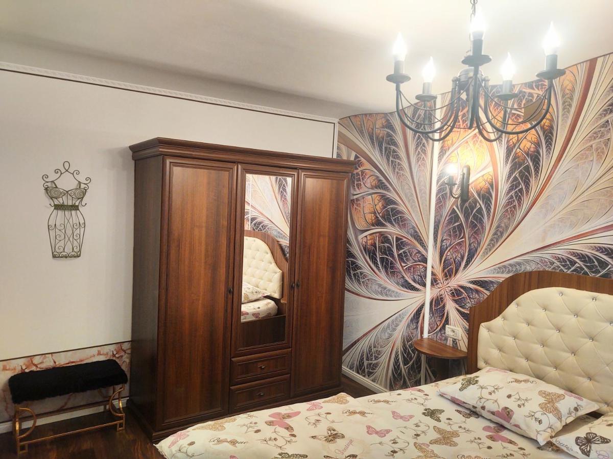 Cezari Aparthotel Braszów Zewnętrze zdjęcie