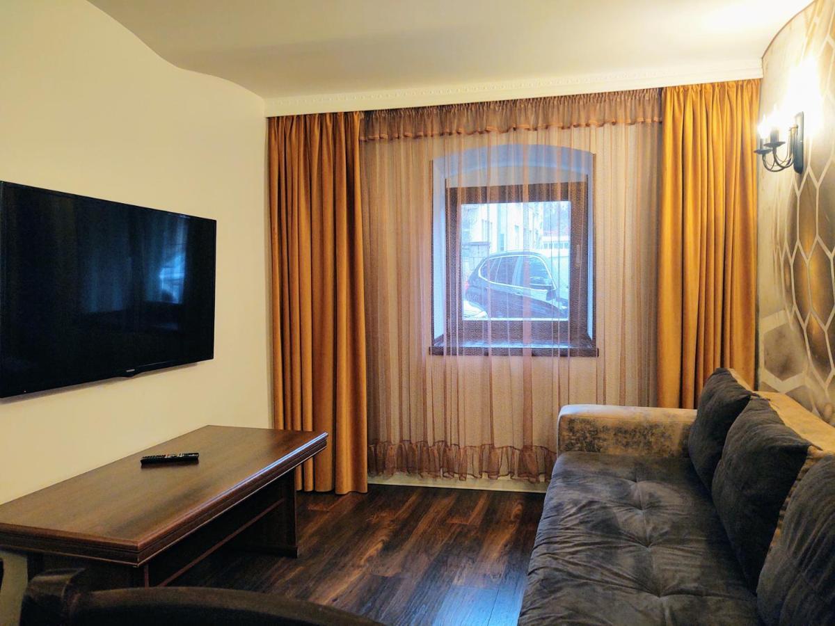 Cezari Aparthotel Braszów Zewnętrze zdjęcie