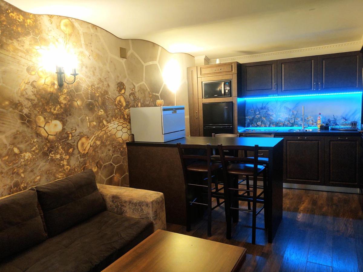 Cezari Aparthotel Braszów Zewnętrze zdjęcie
