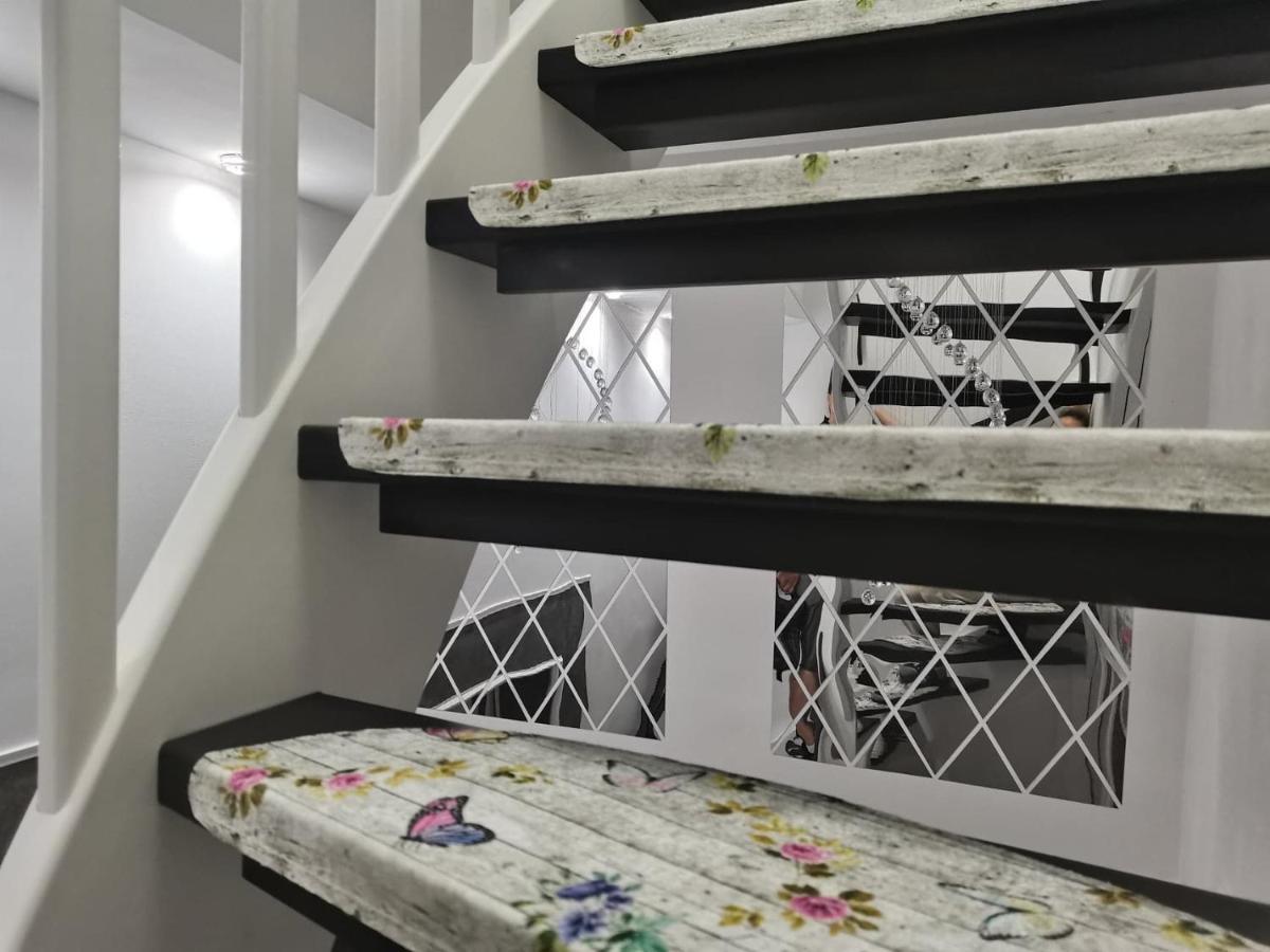 Cezari Aparthotel Braszów Zewnętrze zdjęcie